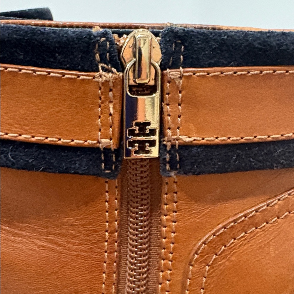 Tory Burch Tan Ankle Boots with Gold Buckle - Picture 5 of 16